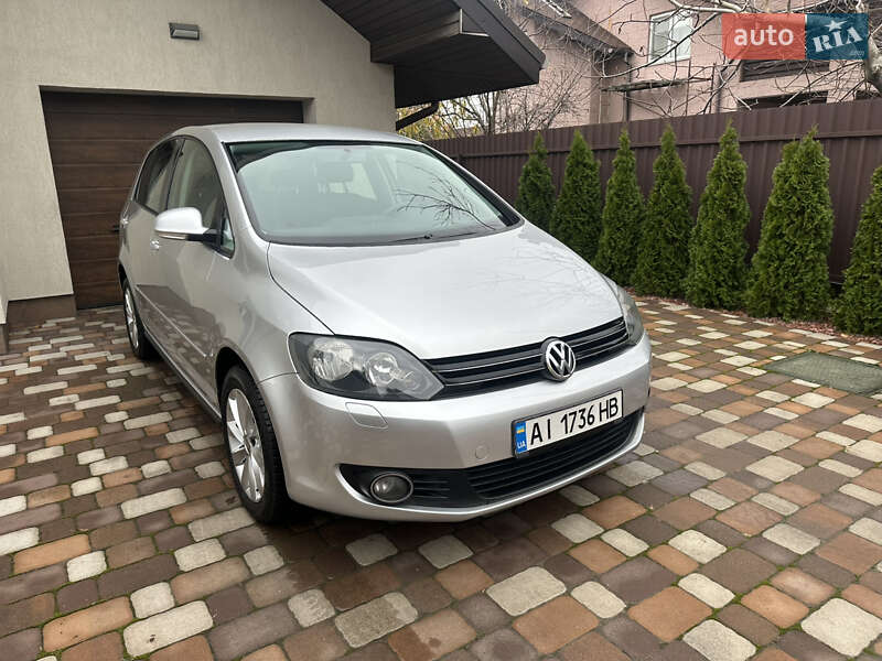 Хэтчбек Volkswagen Golf Plus 2013 в Киеве