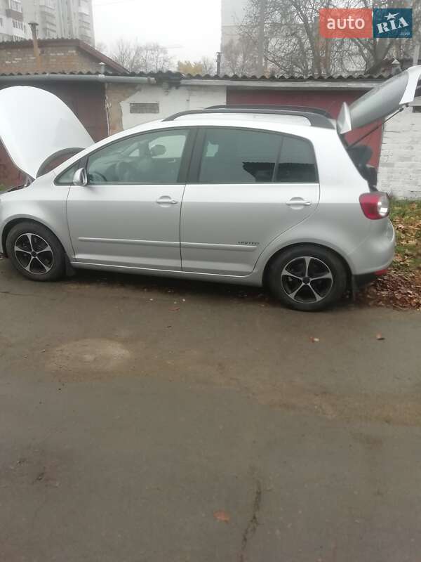 Хэтчбек Volkswagen Golf Plus 2008 в Умани фото 6 Хэтчбек Volkswagen Golf Plus 2008 в Умани