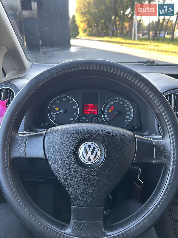 Хэтчбек Volkswagen Golf Plus 2005 в Холодноводке фото 6 Хэтчбек Volkswagen Golf Plus 2005 в Холодноводке