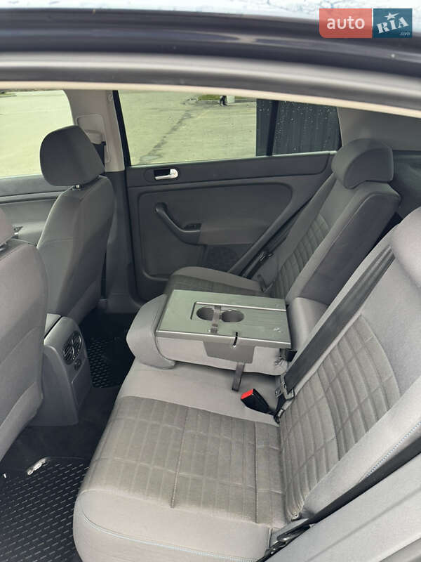 Хэтчбек Volkswagen Golf Plus 2007 в Умани фото 6 Хэтчбек Volkswagen Golf Plus 2007 в Умани