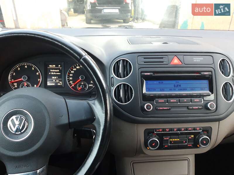 Хэтчбек Volkswagen Golf Plus 2010 в Луцке фото 3 Хэтчбек Volkswagen Golf Plus 2010 в Луцке