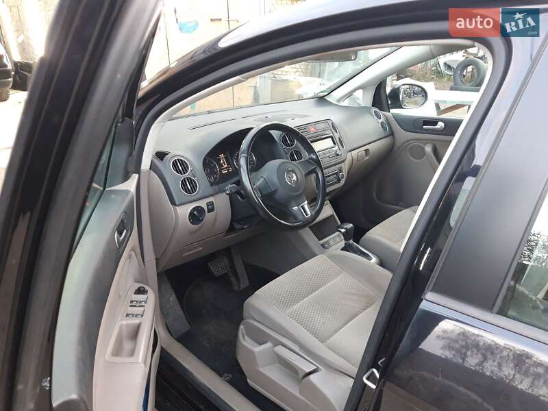 Хэтчбек Volkswagen Golf Plus 2010 в Луцке фото 17 Хэтчбек Volkswagen Golf Plus 2010 в Луцке