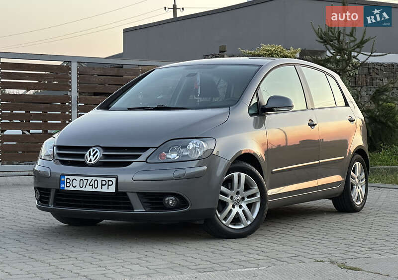 Хэтчбек Volkswagen Golf Plus 2006 в Стрые
