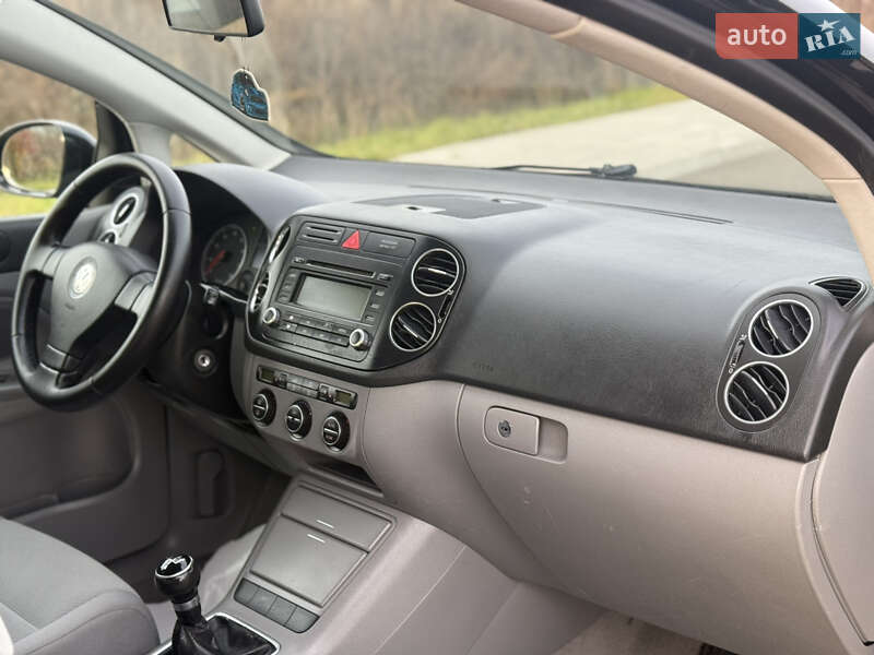 Хетчбек Volkswagen Golf Plus 2006 в Березані