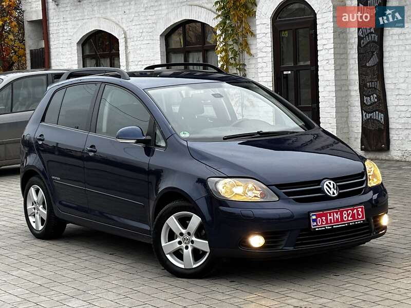 Хэтчбек Volkswagen Golf Plus 2009 в Красилове