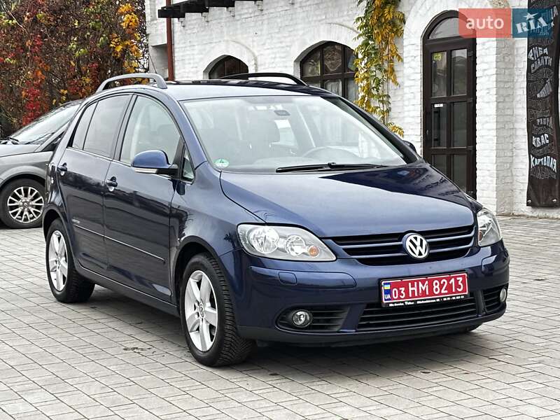 Хэтчбек Volkswagen Golf Plus 2009 в Красилове