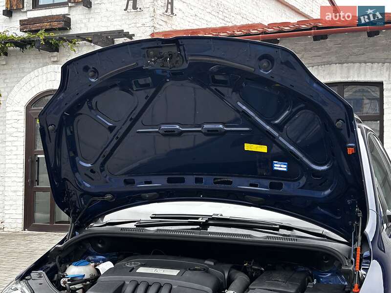 Хэтчбек Volkswagen Golf Plus 2009 в Красилове