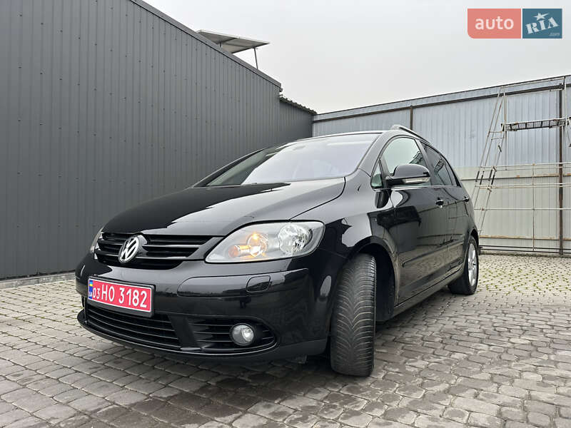 Хэтчбек Volkswagen Golf Plus 2007 в Львове