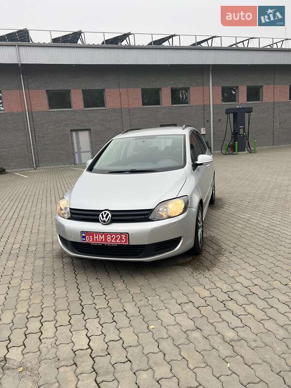 Хэтчбек Volkswagen Golf Plus 2010 в Костополе фото 3 Хэтчбек Volkswagen Golf Plus 2010 в Костополе