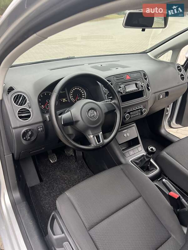 Хэтчбек Volkswagen Golf Plus 2010 в Костополе фото 24 Хэтчбек Volkswagen Golf Plus 2010 в Костополе