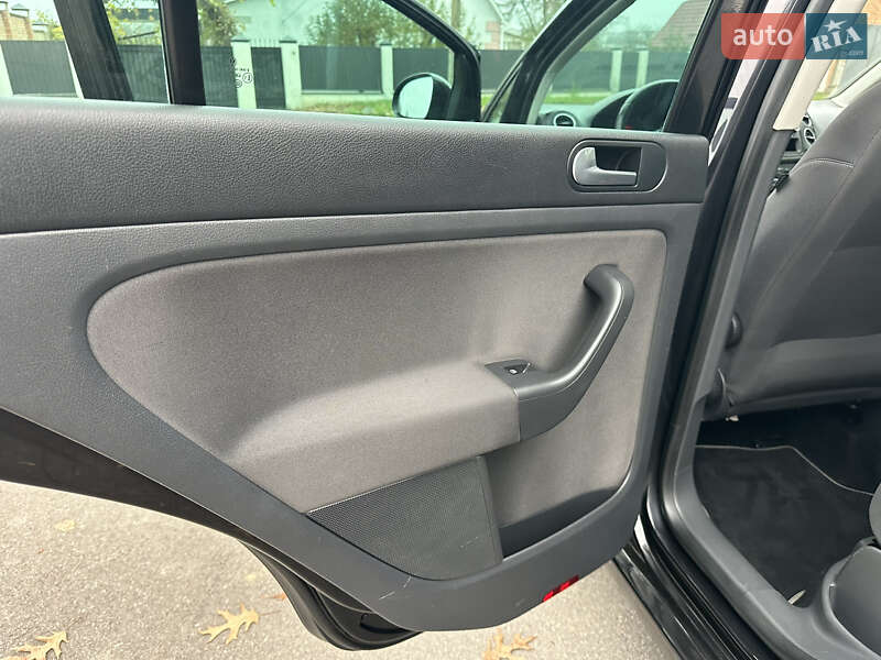 Хэтчбек Volkswagen Golf Plus 2008 в Виннице фото 33 Хэтчбек Volkswagen Golf Plus 2008 в Виннице