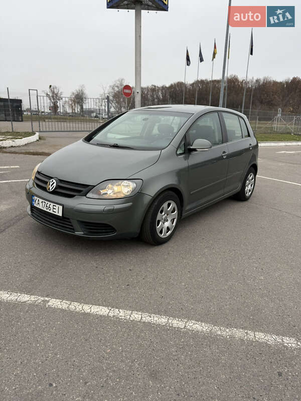 Хэтчбек Volkswagen Golf Plus 2007 в Полтаве фото Хэтчбек Volkswagen Golf Plus 2007 в Полтаве