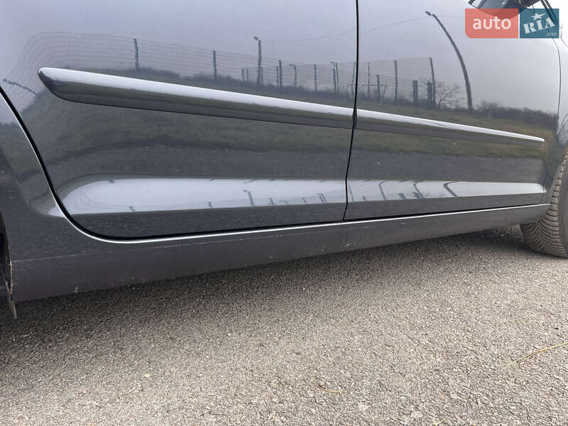 Хэтчбек Volkswagen Golf Plus 2007 в Звягеле фото 14 Хэтчбек Volkswagen Golf Plus 2007 в Звягеле