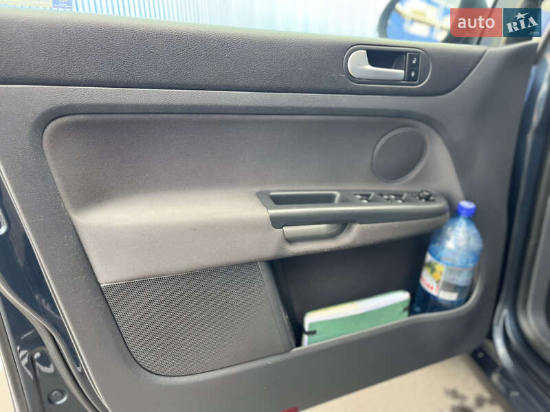 Хэтчбек Volkswagen Golf Plus 2007 в Мукачево