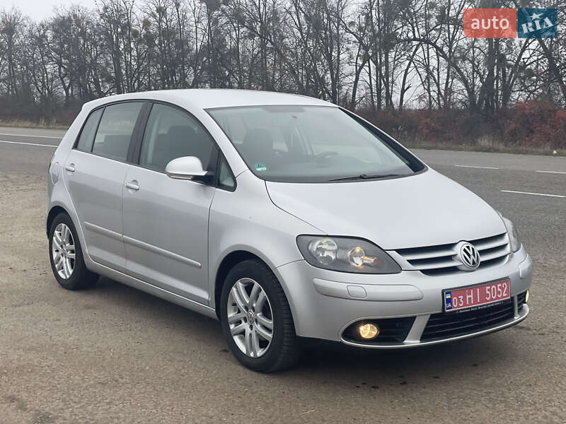 Хетчбек Volkswagen Golf Plus 2007 в Корсунь-Шевченківському фото 4 Хетчбек Volkswagen Golf Plus 2007 в Корсунь-Шевченківському