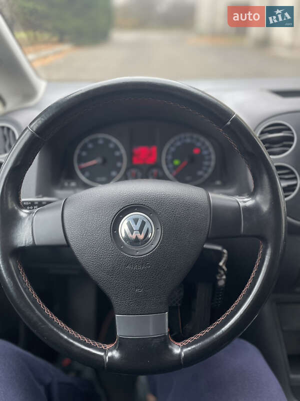 Хетчбек Volkswagen Golf Plus 2007 в Корсунь-Шевченківському фото 36 Хетчбек Volkswagen Golf Plus 2007 в Корсунь-Шевченківському