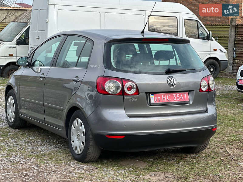 Хетчбек Volkswagen Golf Plus 2007 в Чернівцях фото 6 Хетчбек Volkswagen Golf Plus 2007 в Чернівцях