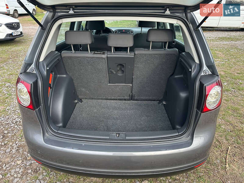 Хетчбек Volkswagen Golf Plus 2007 в Чернівцях фото 17 Хетчбек Volkswagen Golf Plus 2007 в Чернівцях