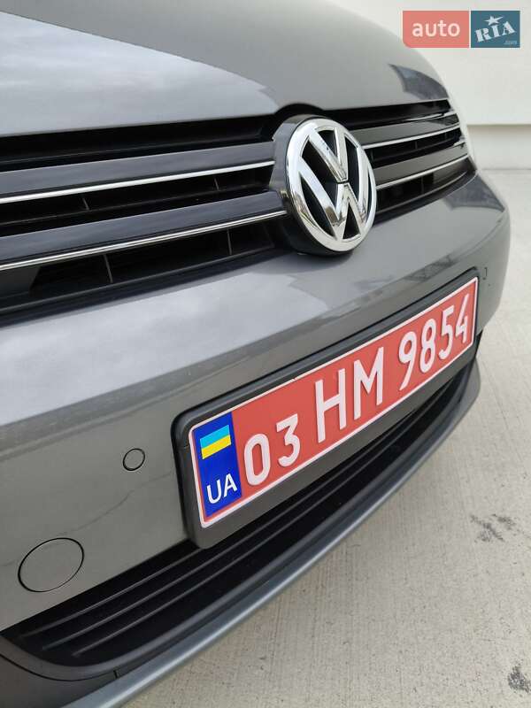 Хэтчбек Volkswagen Golf Plus 2009 в Луцке фото 4 Хэтчбек Volkswagen Golf Plus 2009 в Луцке