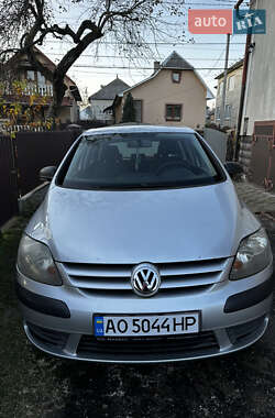 Хетчбек Volkswagen Golf Plus 2006 в Сваляві