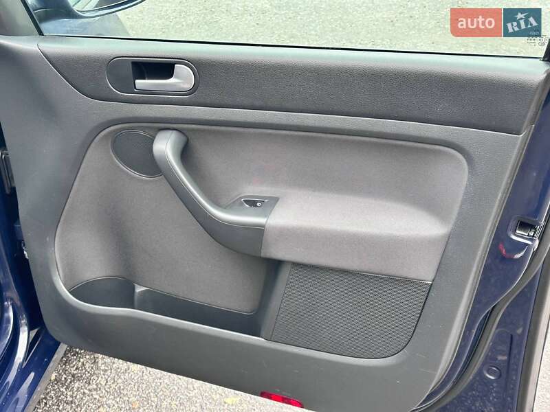 Хэтчбек Volkswagen Golf Plus 2006 в Кропивницком