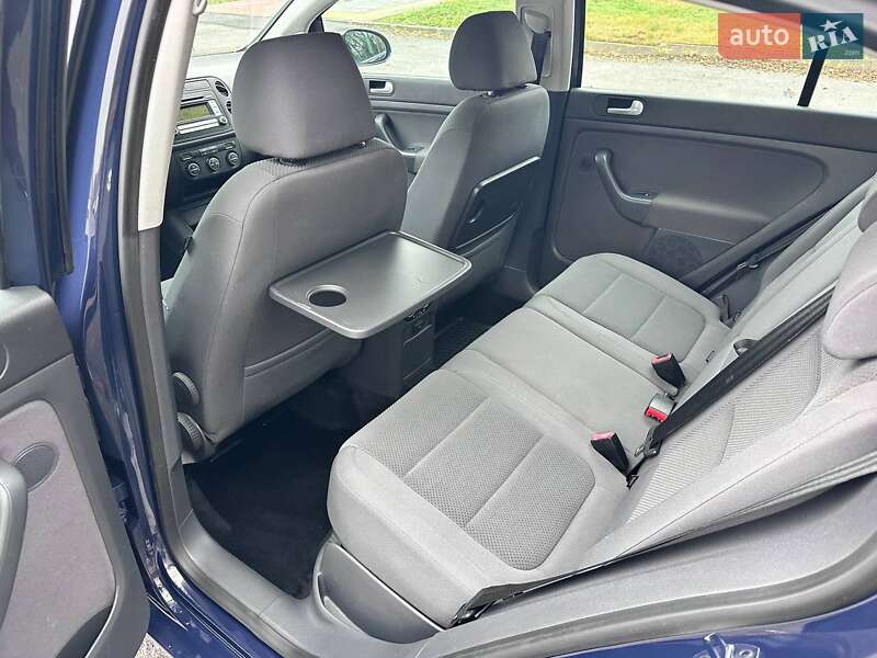 Хэтчбек Volkswagen Golf Plus 2006 в Кропивницком