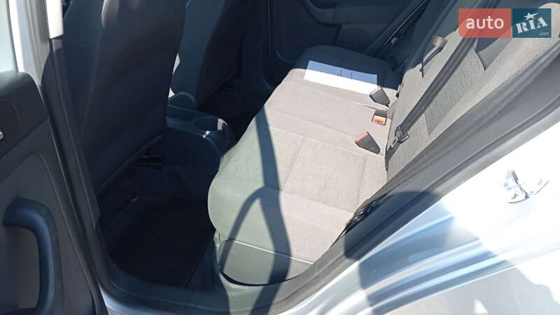 Хетчбек Volkswagen Golf Plus 2006 в Полтаві