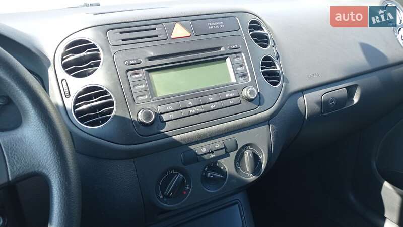 Хетчбек Volkswagen Golf Plus 2006 в Полтаві