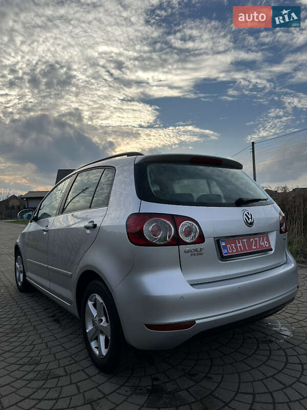 Хетчбек Volkswagen Golf Plus 2009 в Луцьку фото 6 Хетчбек Volkswagen Golf Plus 2009 в Луцьку