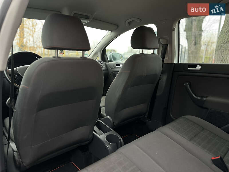 Хэтчбек Volkswagen Golf Plus 2006 в Виннице