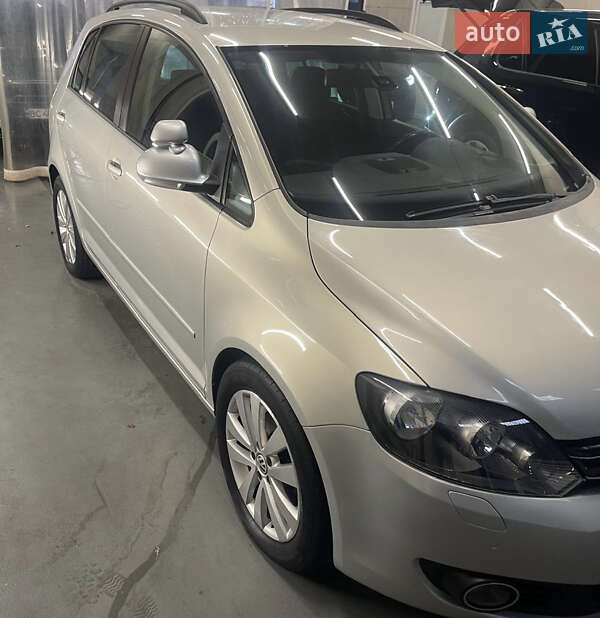 Хэтчбек Volkswagen Golf Plus 2012 в Львове фото 2 Хэтчбек Volkswagen Golf Plus 2012 в Львове