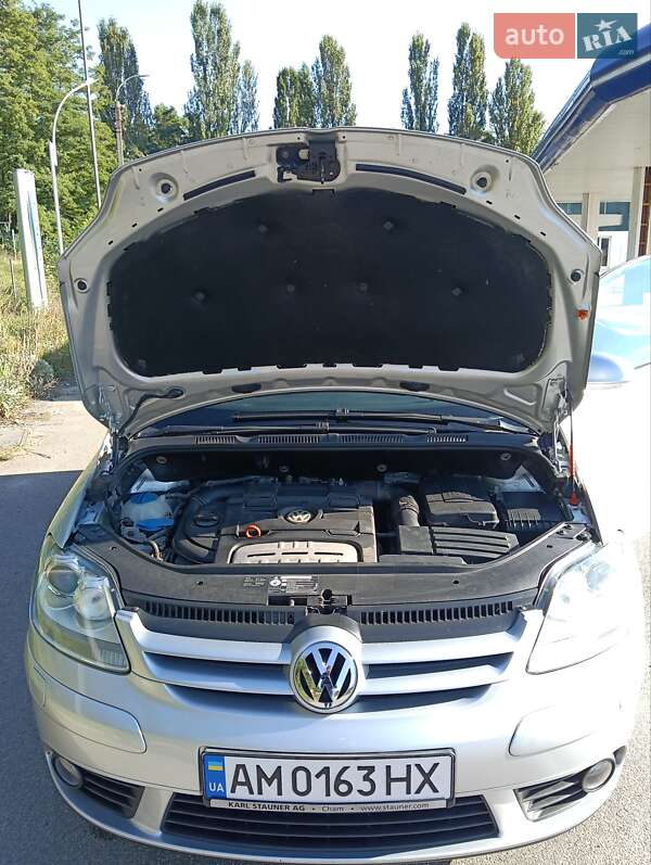 Хэтчбек Volkswagen Golf Plus 2008 в Житомире