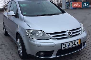 Хетчбек Volkswagen Golf Plus 2008 в Немирові