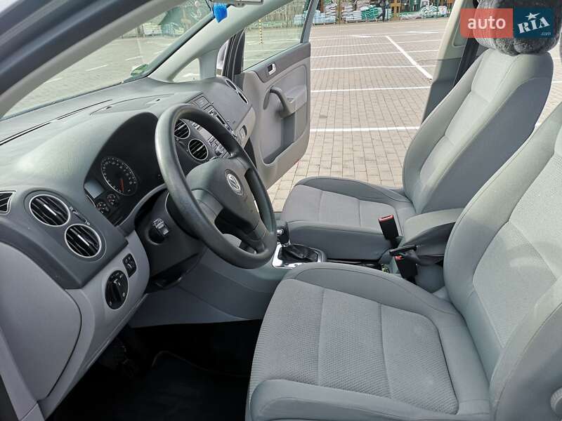 Хэтчбек Volkswagen Golf Plus 2008 в Калуше
