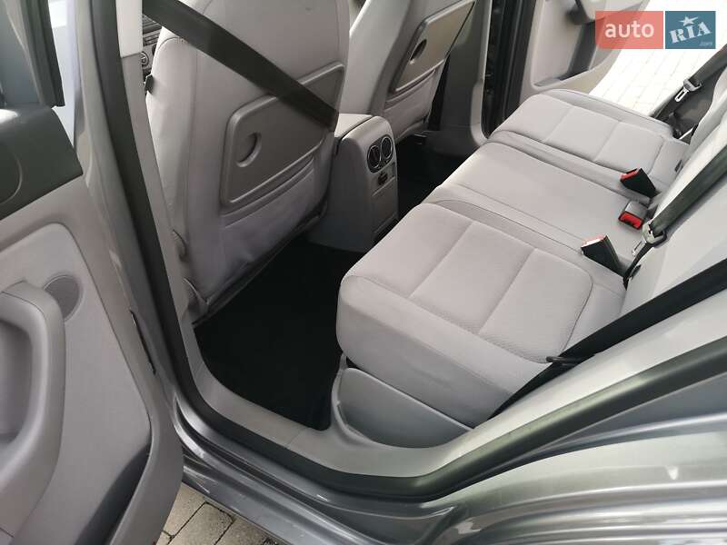 Хэтчбек Volkswagen Golf Plus 2008 в Калуше