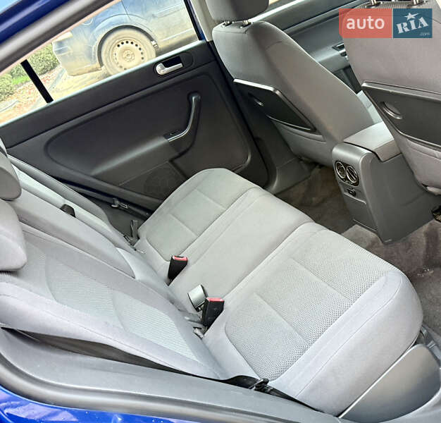 Хетчбек Volkswagen Golf Plus 2006 в Могилів-Подільському