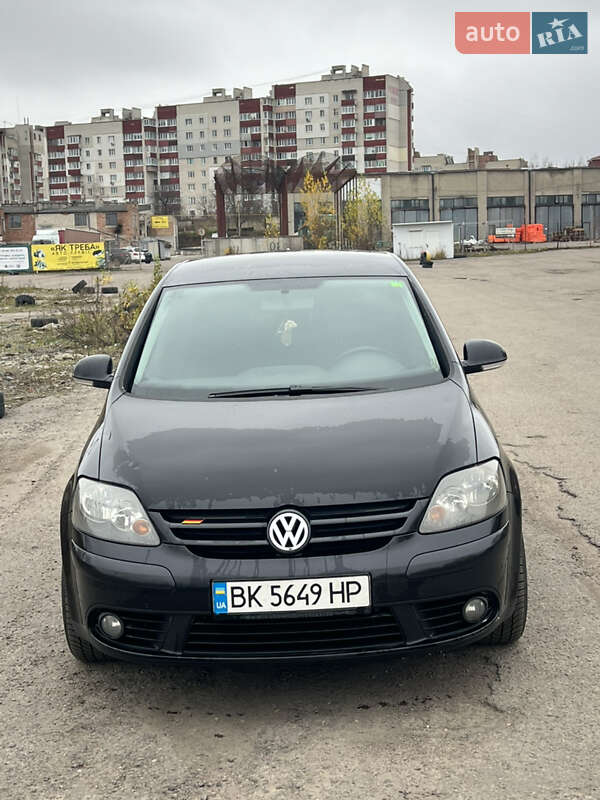Хетчбек Volkswagen Golf Plus 2005 в Рівному
