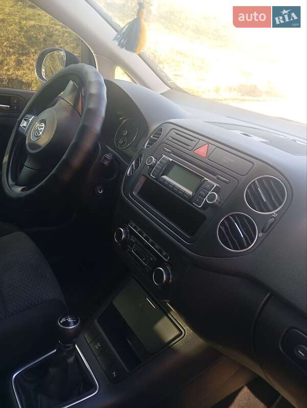 Хетчбек Volkswagen Golf Plus 2010 в Хмельницькому фото 17 Хетчбек Volkswagen Golf Plus 2010 в Хмельницькому