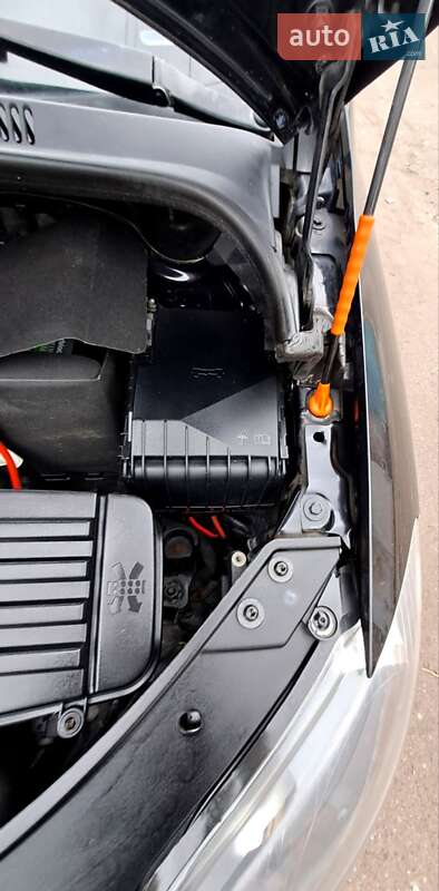 Хетчбек Volkswagen Golf Plus 2007 в Запоріжжі