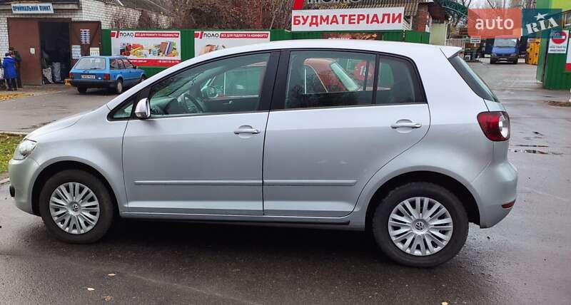 Хэтчбек Volkswagen Golf Plus 2010 в Кременчуге фото 4 Хэтчбек Volkswagen Golf Plus 2010 в Кременчуге
