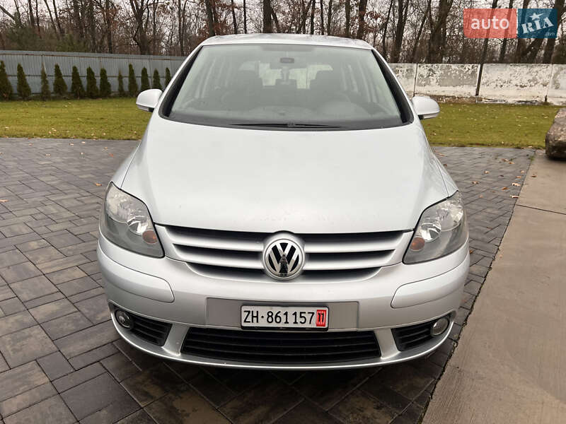 Хетчбек Volkswagen Golf Plus 2009 в Луцьку фото 2 Хетчбек Volkswagen Golf Plus 2009 в Луцьку