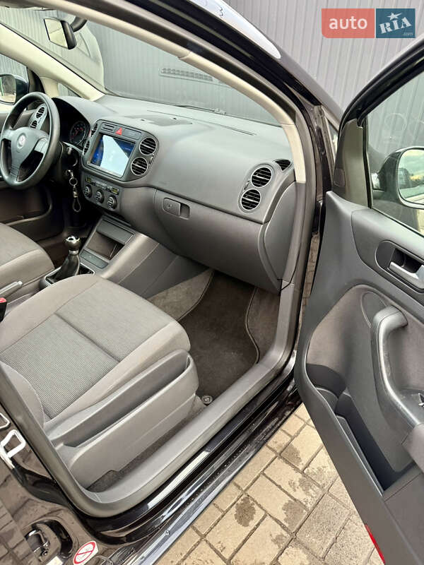 Хетчбек Volkswagen Golf Plus 2007 в Запоріжжі