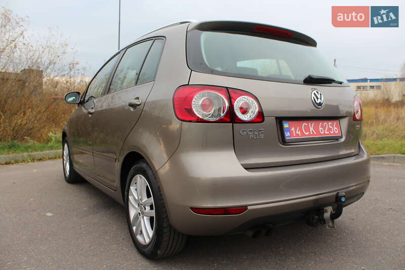 Хэтчбек Volkswagen Golf Plus 2010 в Дрогобыче