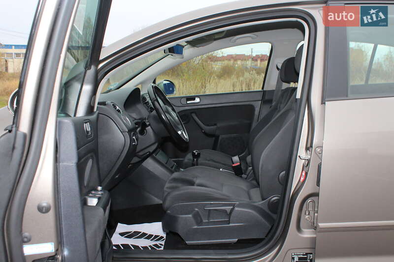 Хэтчбек Volkswagen Golf Plus 2010 в Дрогобыче