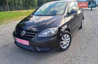 Хэтчбек Volkswagen Golf Plus 2005 в Снятине