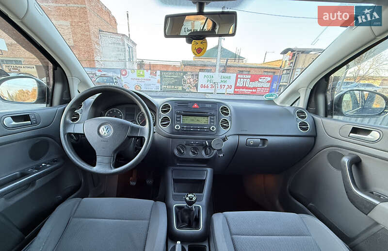 Хэтчбек Volkswagen Golf Plus 2006 в Лубнах