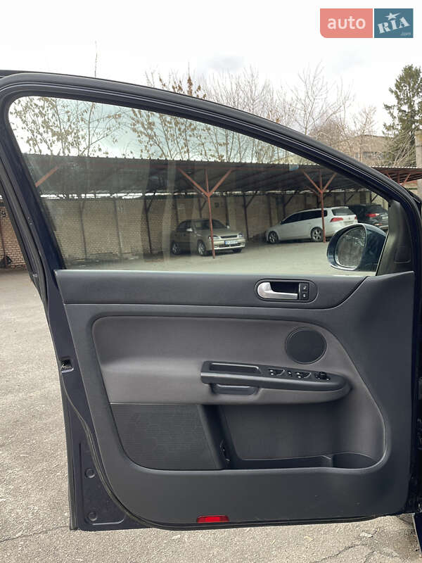 Хэтчбек Volkswagen Golf Plus 2008 в Хмельницком фото 25 Хэтчбек Volkswagen Golf Plus 2008 в Хмельницком