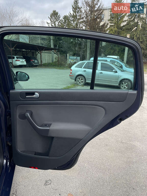 Хэтчбек Volkswagen Golf Plus 2008 в Хмельницком фото 27 Хэтчбек Volkswagen Golf Plus 2008 в Хмельницком