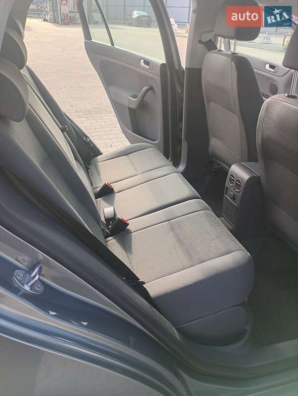 Хэтчбек Volkswagen Golf Plus 2006 в Кременце