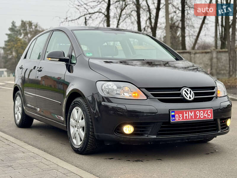 Хетчбек Volkswagen Golf Plus 2006 в Лубнах